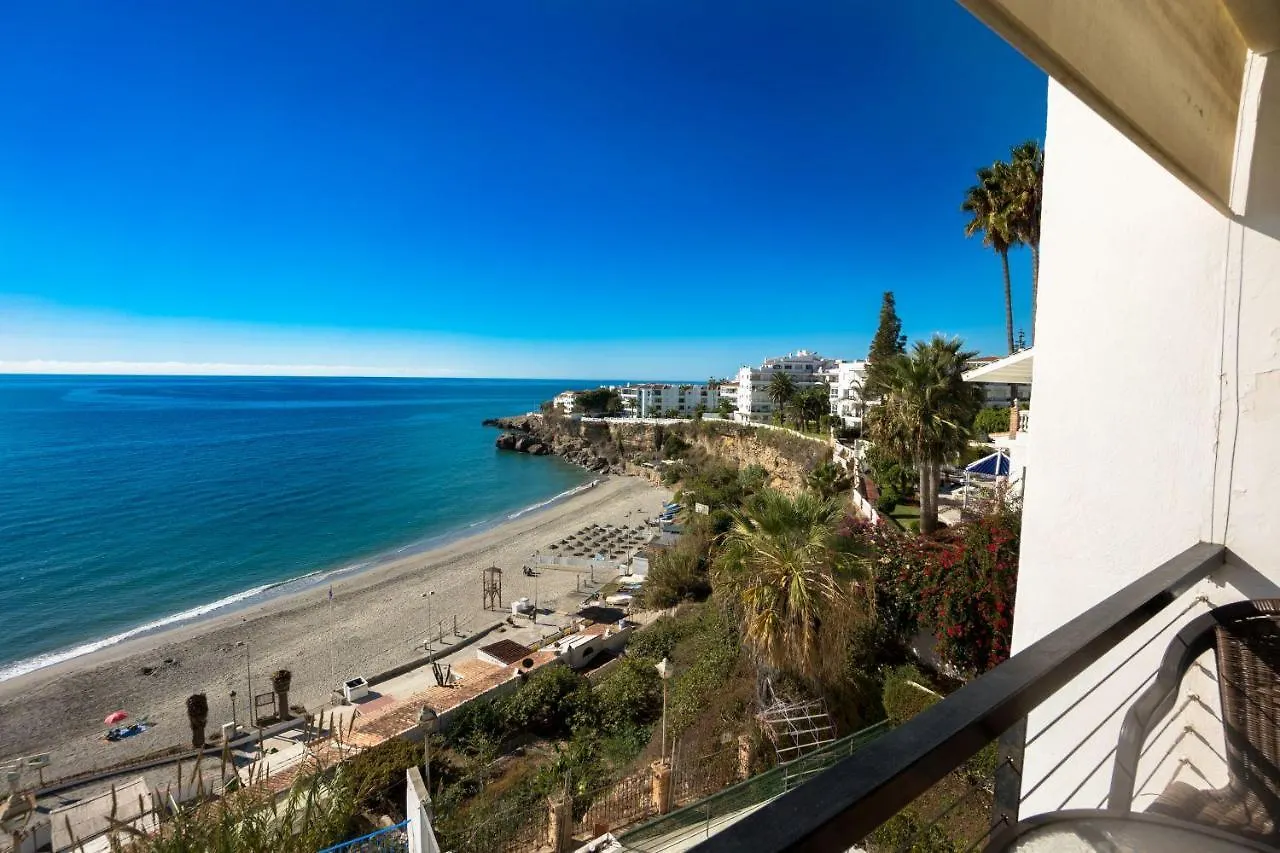 Playa Del Salon 2C Menyber Apartment Nerja Spain