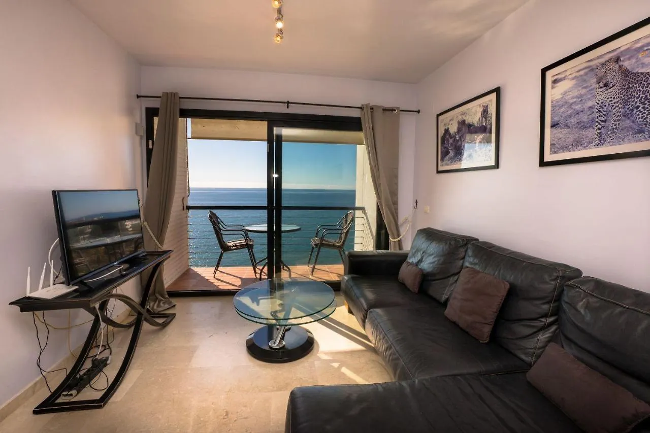 Playa Del Salon 2C Menyber Apartment Nerja Spain