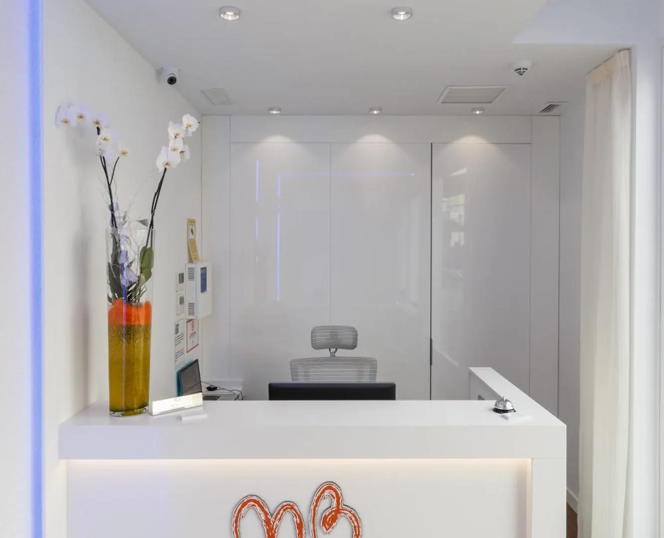 Playa Del Salon 2C Menyber Apartment Nerja Spain